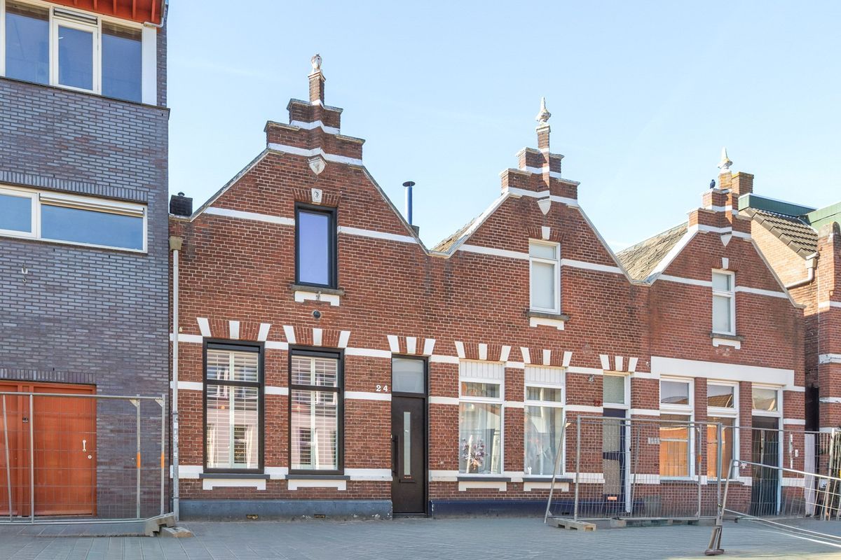 Generaal Maczekstraat 24 Photo Blur 4