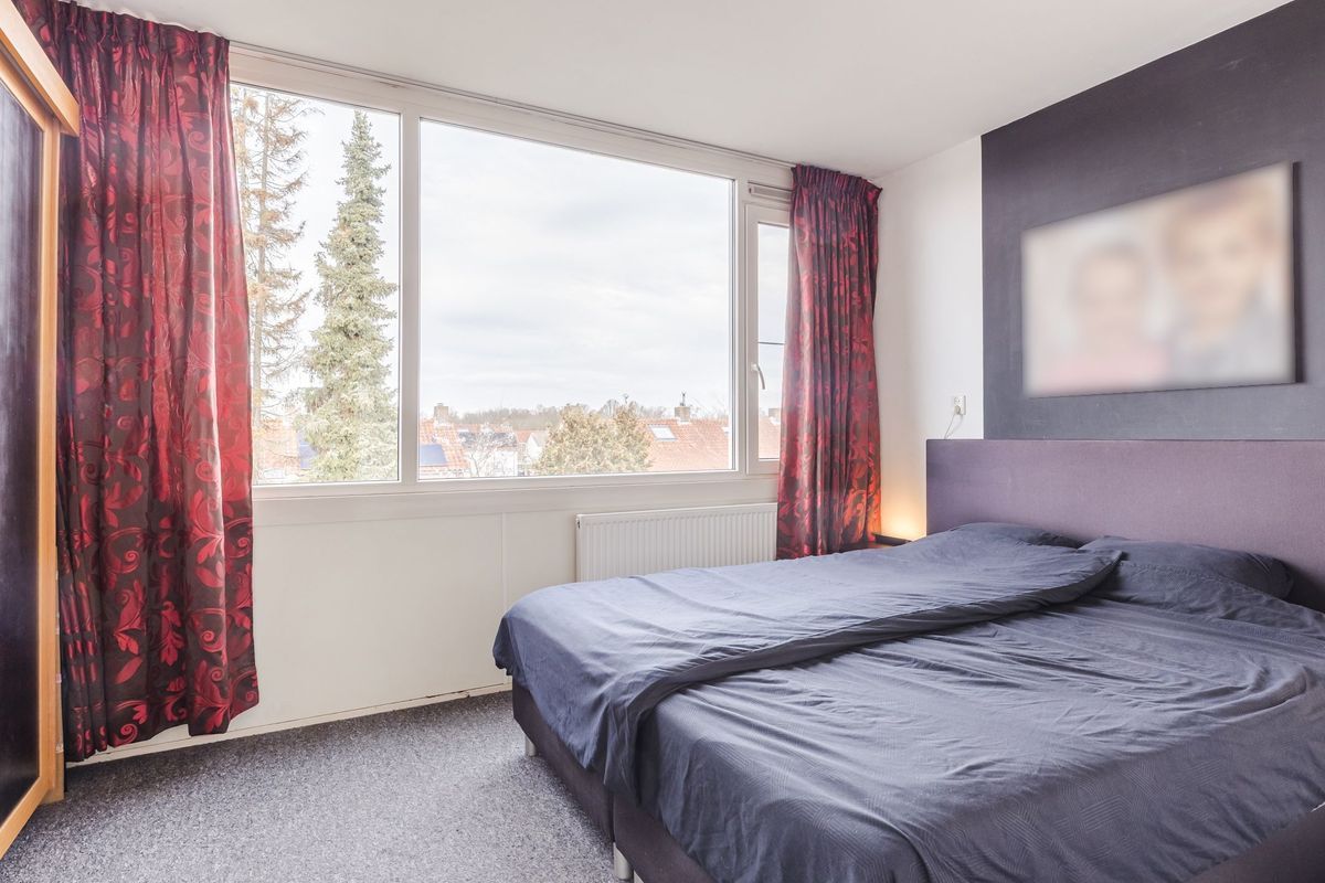 Van Hogendorpplein 25 Photo Blur 14