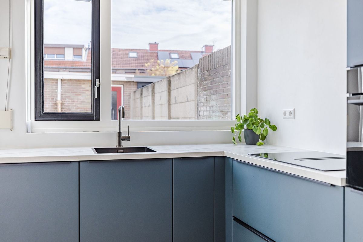 Oeverstraat 6 Photo Blur 6