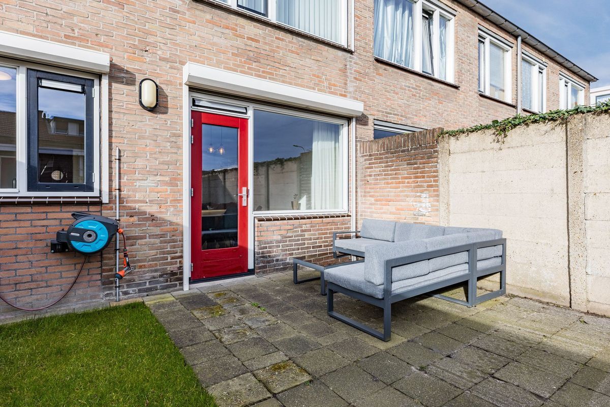 Oeverstraat 6 Photo Blur 23