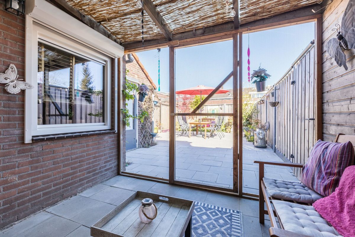 Outshoornstraat 40 Photo Blur 23