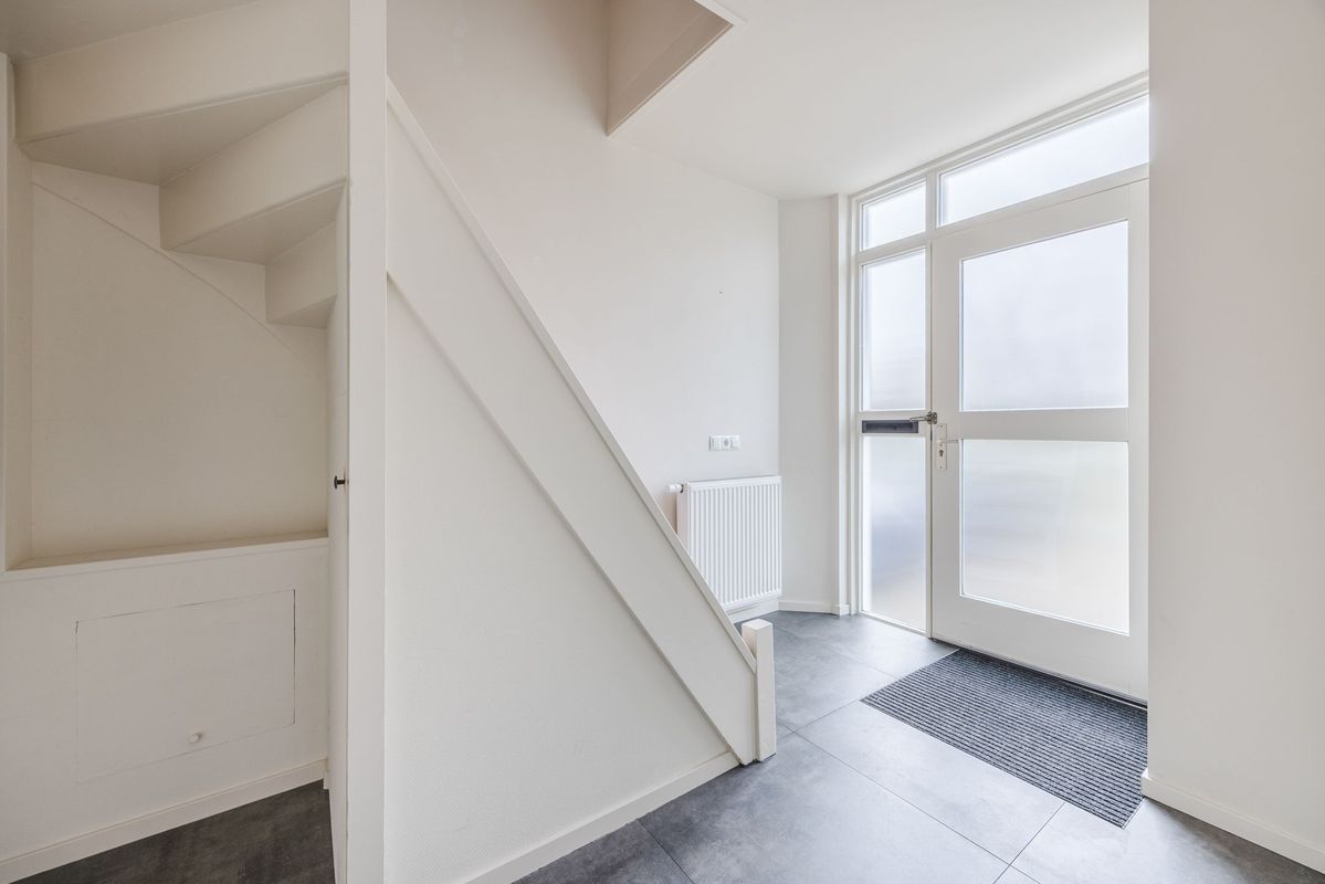 Violethof 6 Photo Blur 14