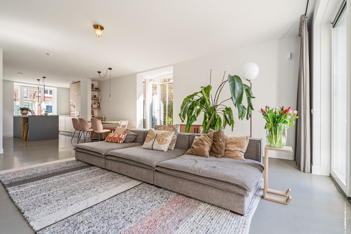 Burgemeester Middelaerlaan 3 Photo Blur 17