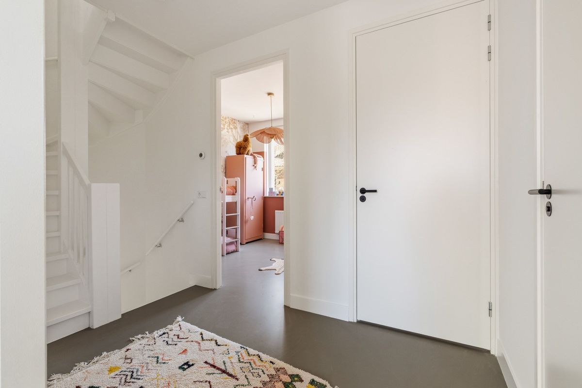 Burgemeester Middelaerlaan 3 Photo Blur 22