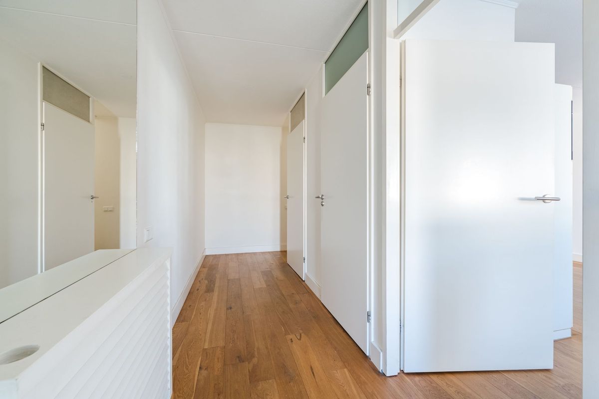 Koninginnestraat 19 Photo Blur 6