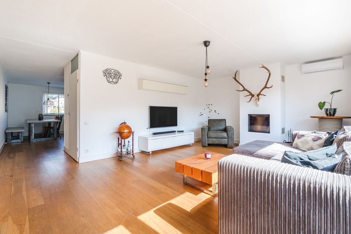 Koninginnestraat 19 Photo Blur 9