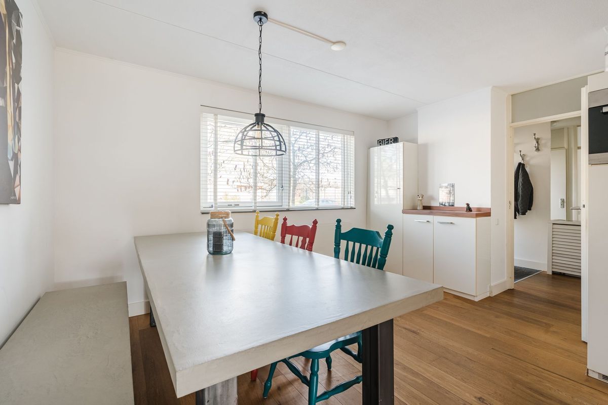 Koninginnestraat 19 Photo Blur 15