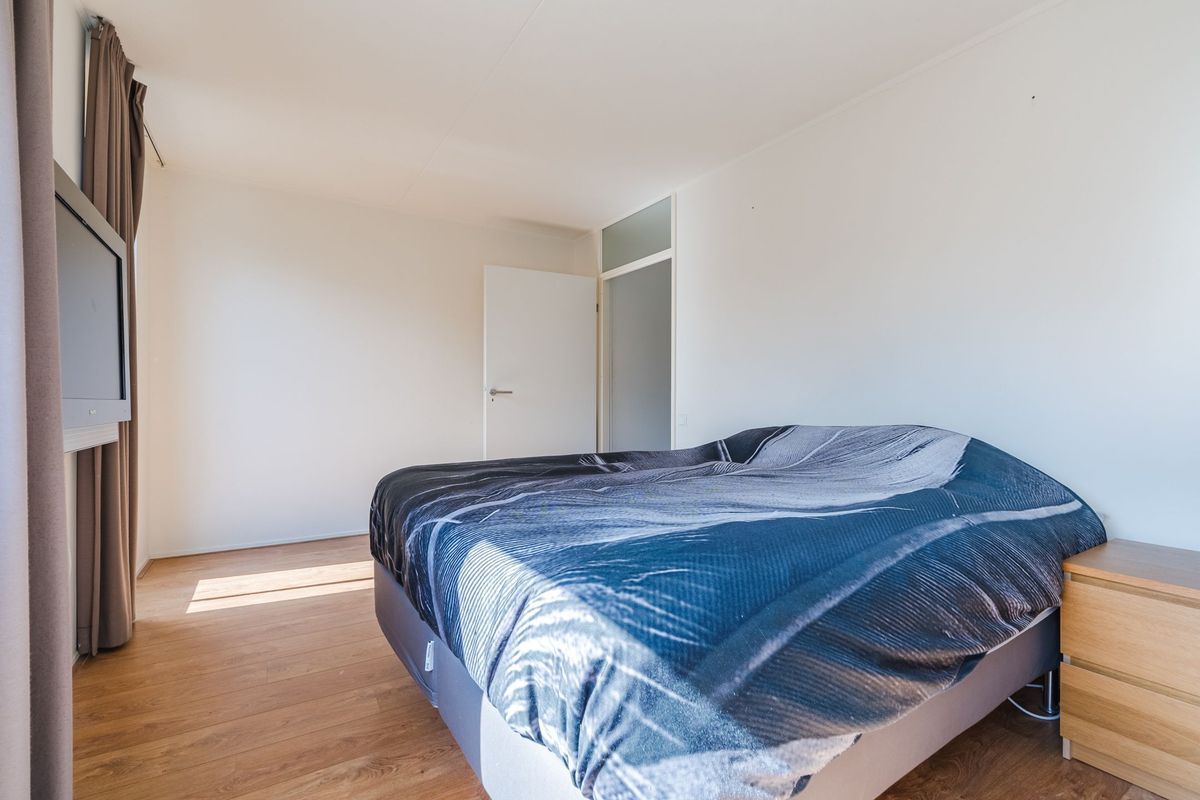 Koninginnestraat 19 Photo Blur 23