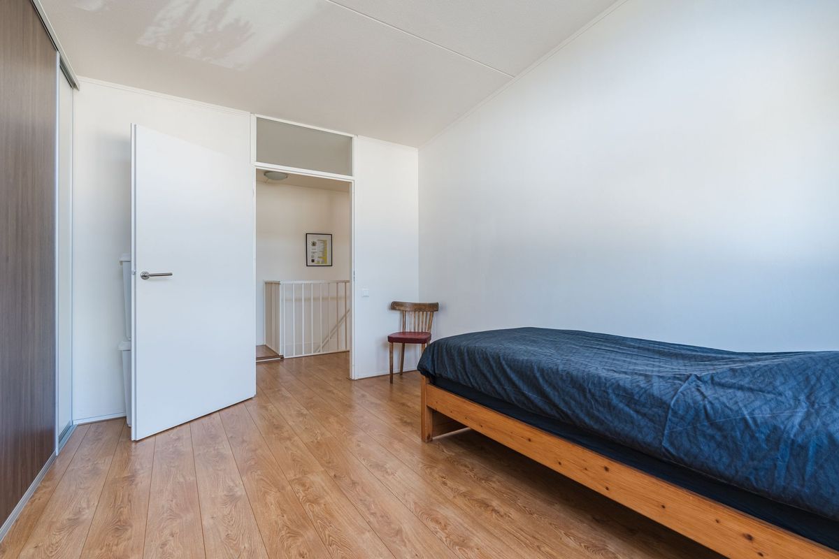 Koninginnestraat 19 Photo Blur 25