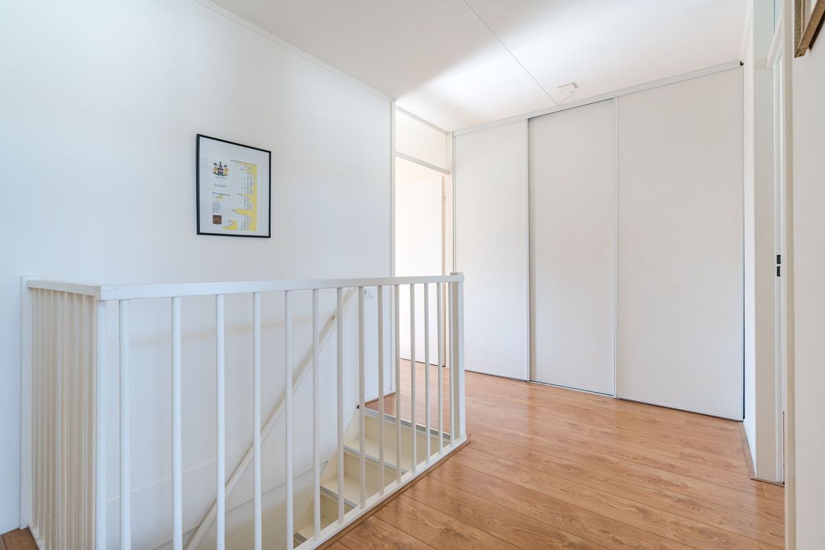 Koninginnestraat 19 Photo Blur 30