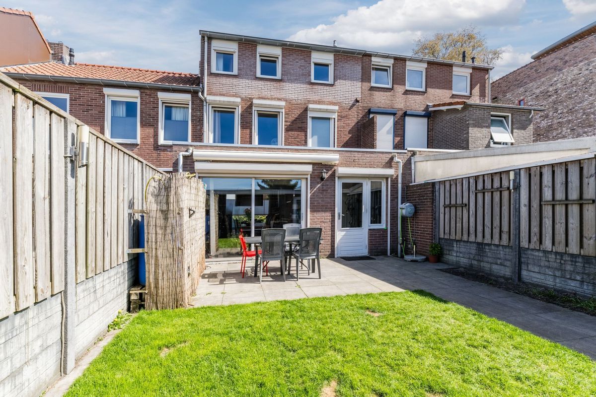 Rector Buijselstraat 3 Photo Blur 14