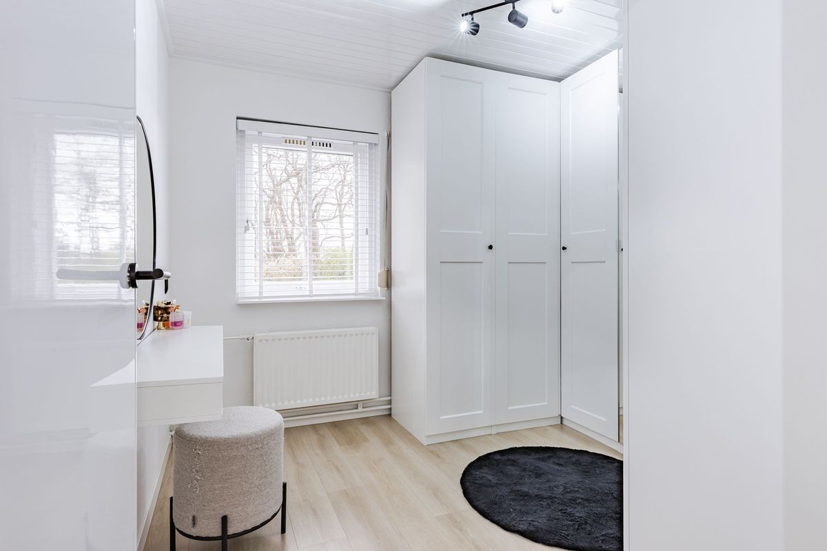 Beneluxlaan 11 Photo Blur 23