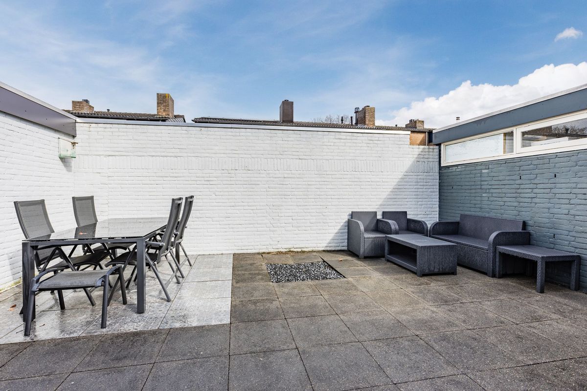 Beneluxlaan 11 Photo Blur 17