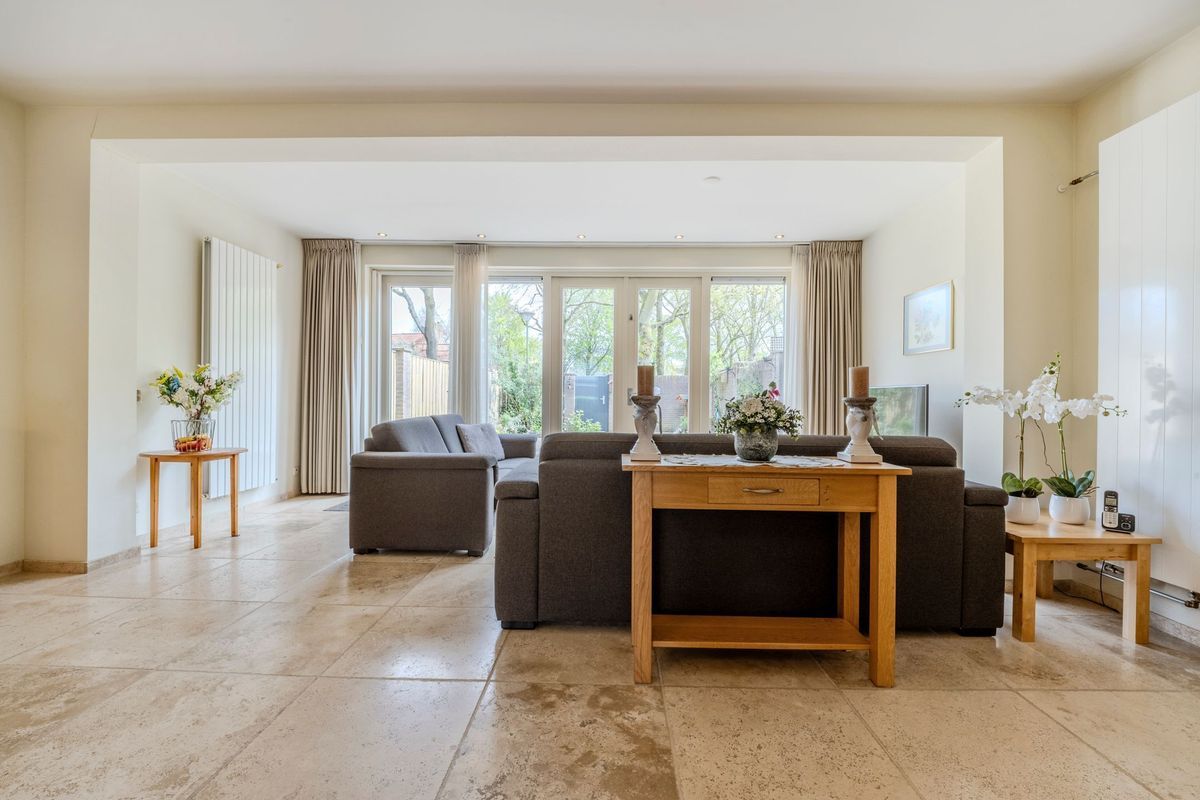 Schoorveken 124 Photo Blur 16