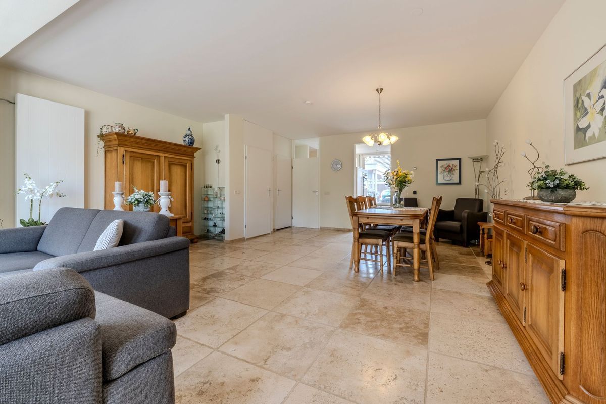 Schoorveken 124 Photo Blur 17