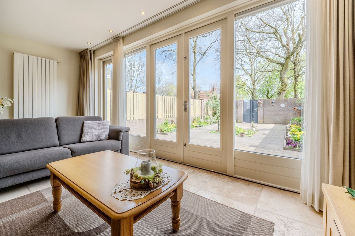 Schoorveken 124 Photo Blur 14