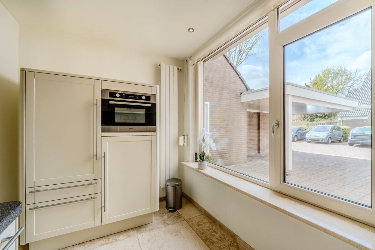 Schoorveken 124 Photo Blur 8