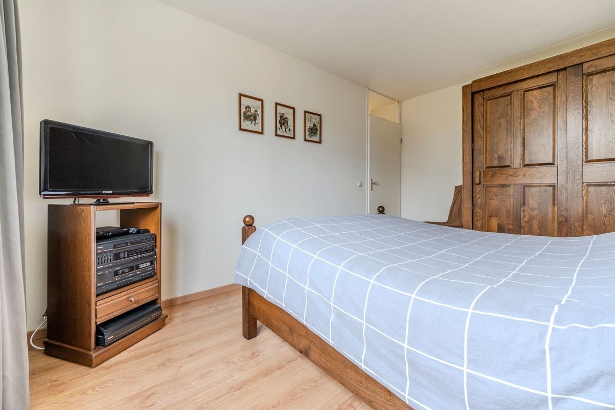 Schoorveken 124 Photo Blur 32