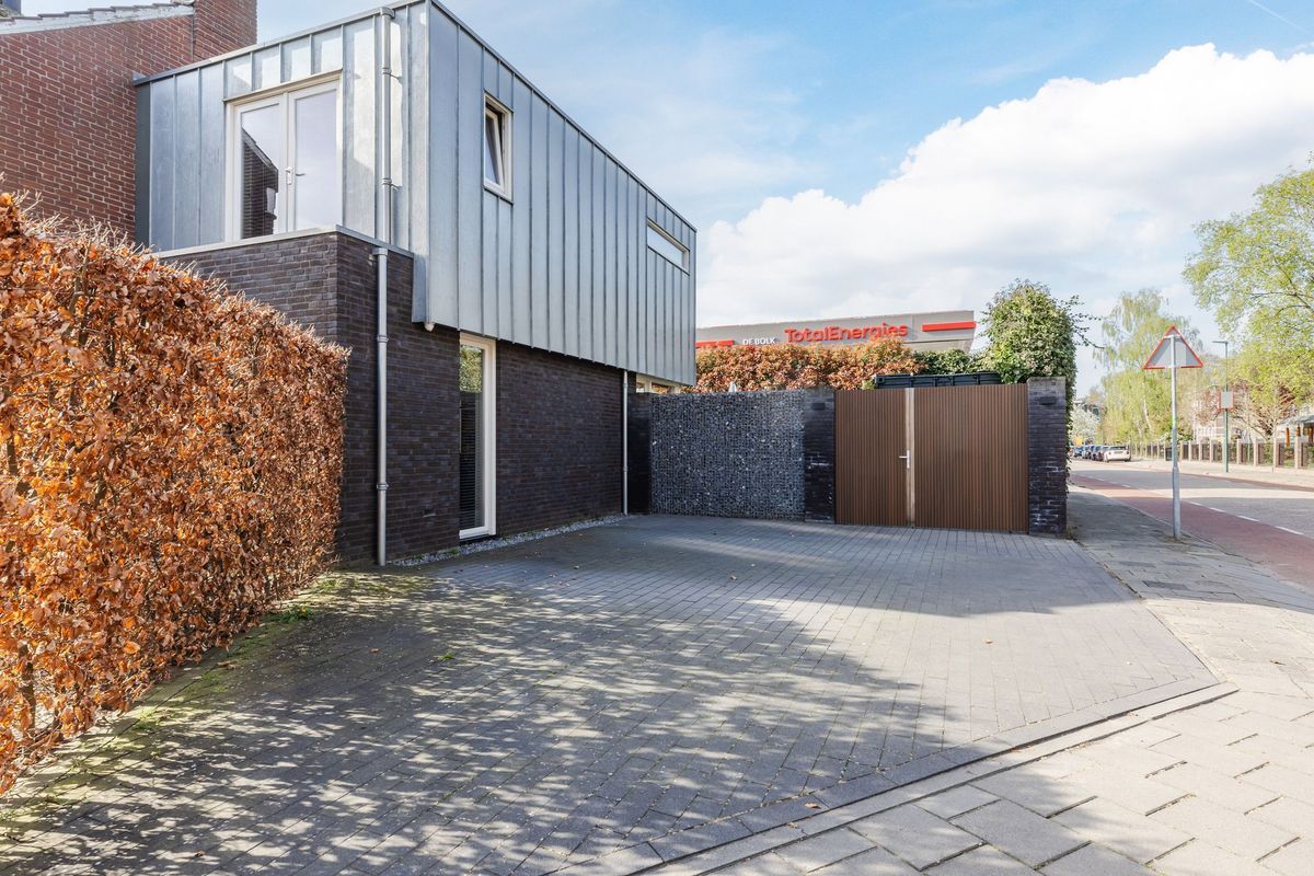 Min. Aalberselaan 2 Photo Blur 33