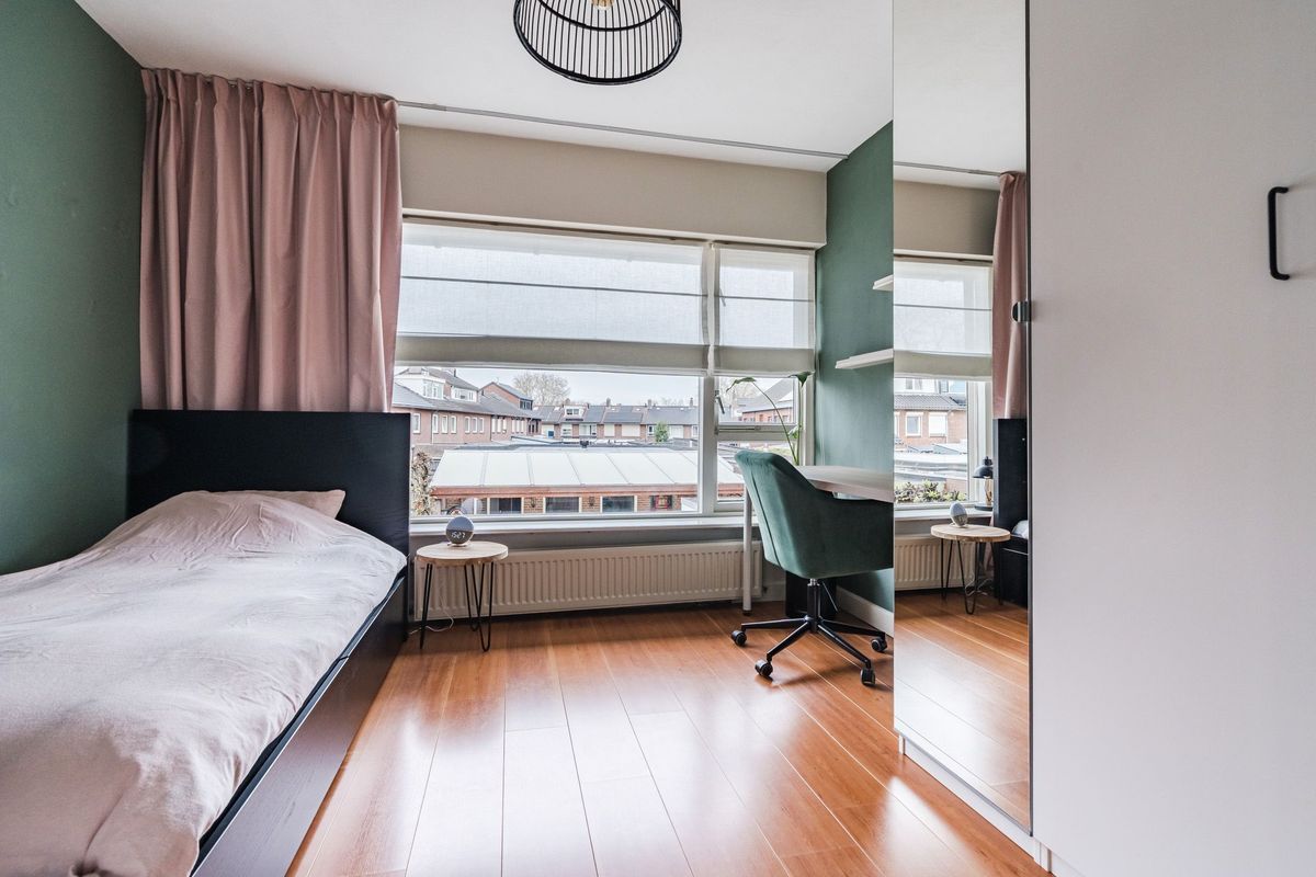 Vlasstraat 29 Photo Blur 24