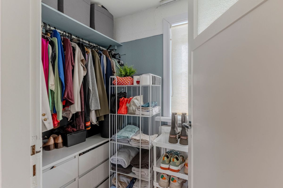 Kloosterstraat 8 Photo Blur 28