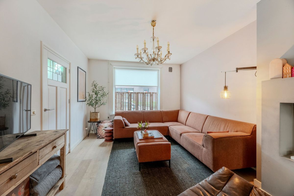 Kloosterstraat 8 Photo Blur 4