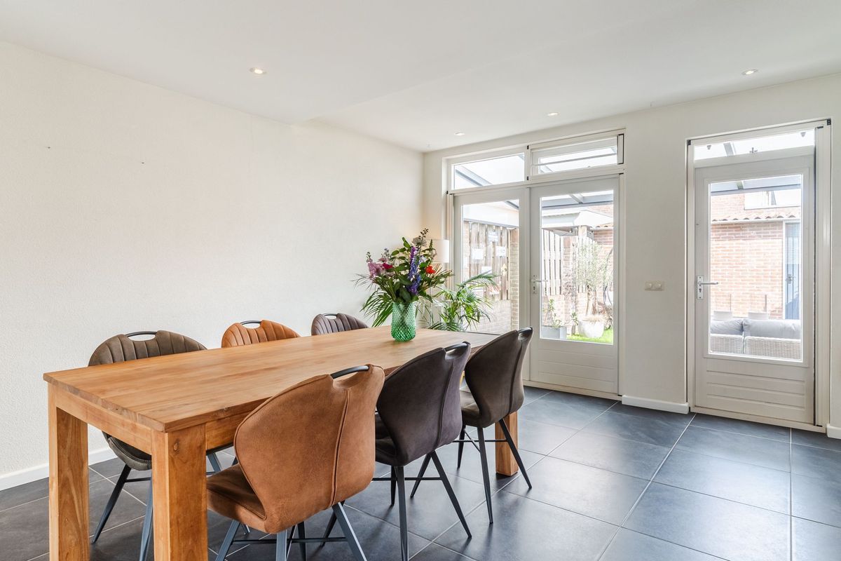 Deinumstraat 16 Photo Blur 15