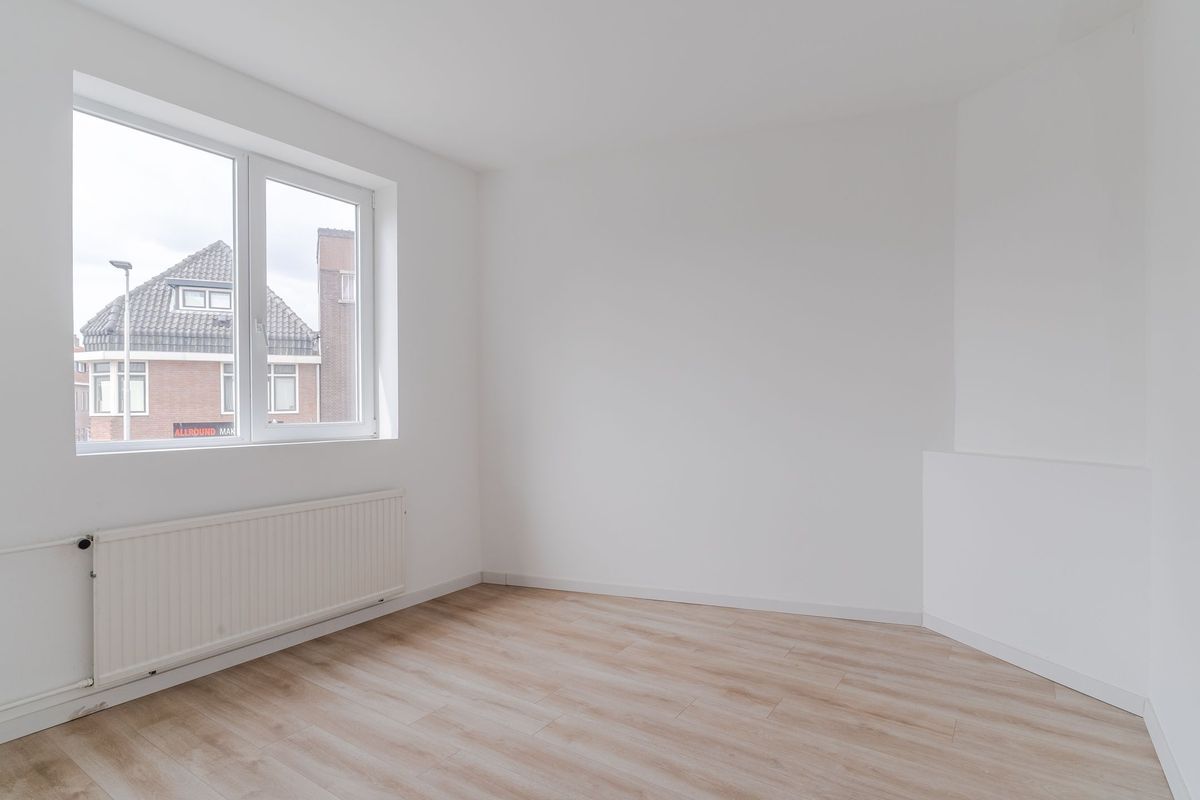 Korvelplein 2 Photo Blur 13