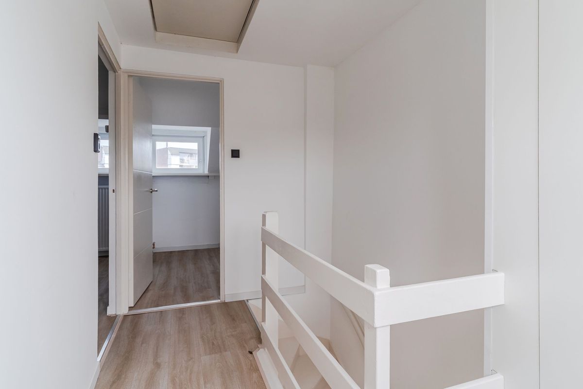 Korvelplein 2 Photo Blur 28