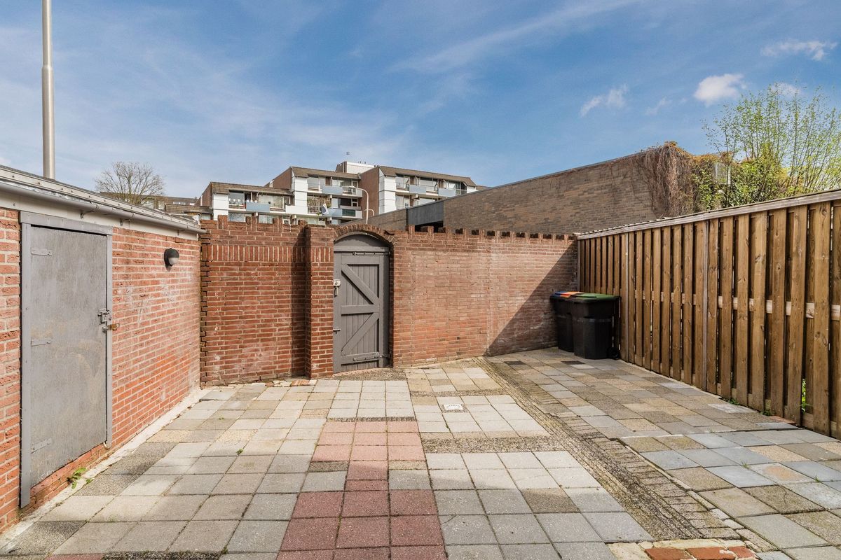 Korvelplein 2 Photo Blur 30