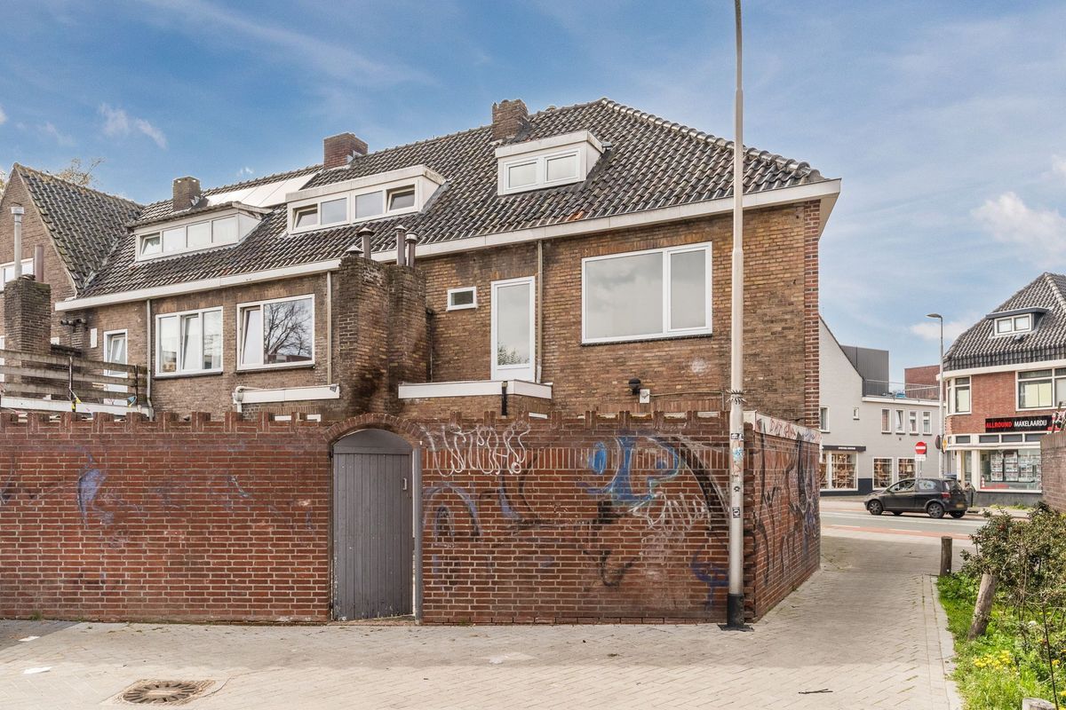 Korvelplein 2 Photo Blur 35