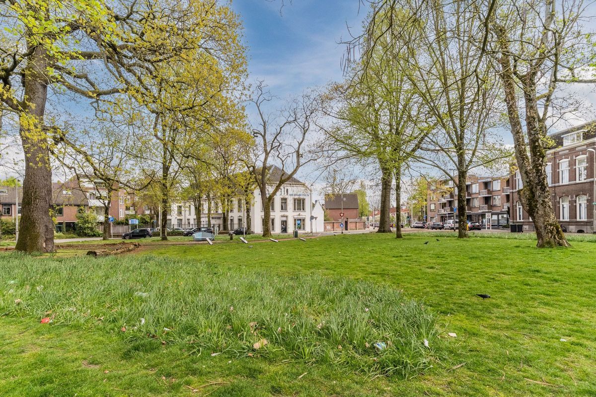 Korvelplein 2 Photo Blur 43