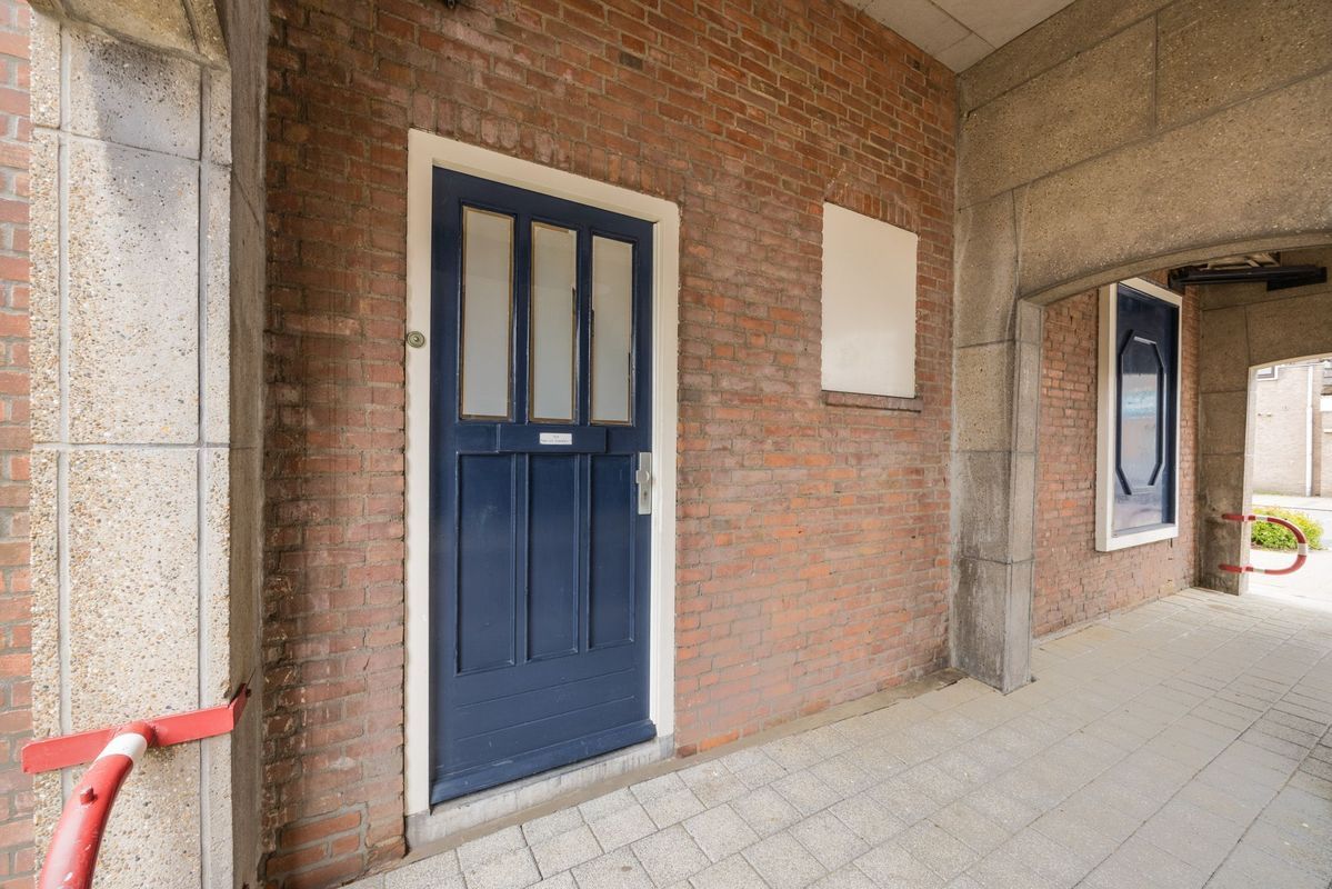 Pater van den Elsenplein 2 Photo Blur 28