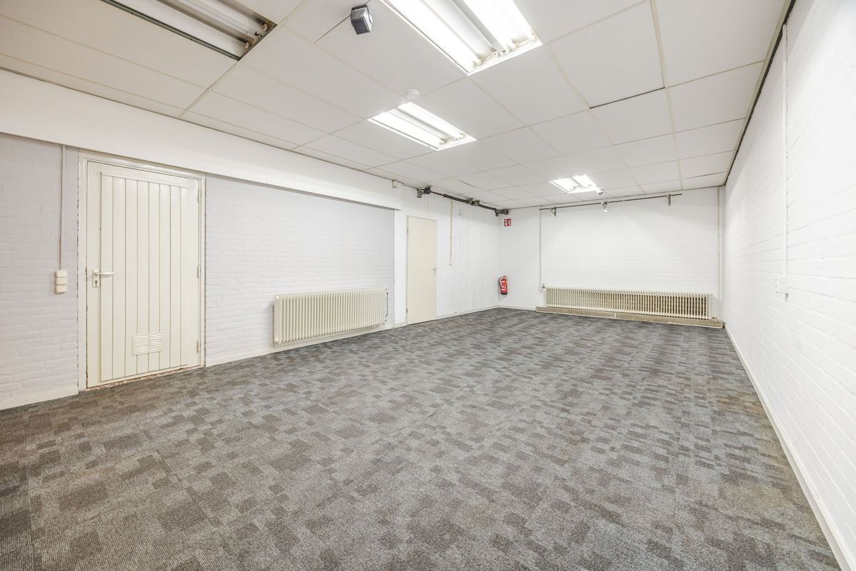 Pater van den Elsenplein 2 Photo Blur 18