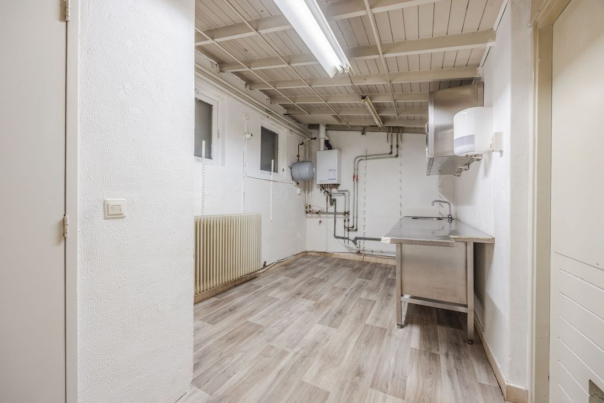 Pater van den Elsenplein 2 Photo Blur 22