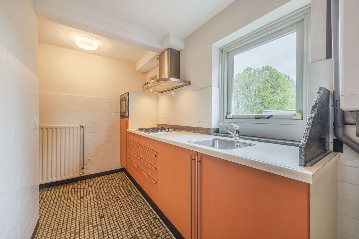 Pater van den Elsenplein 2 Photo Blur 35