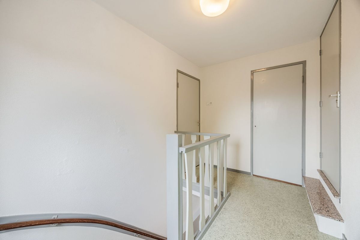 Pater van den Elsenplein 2 Photo Blur 30