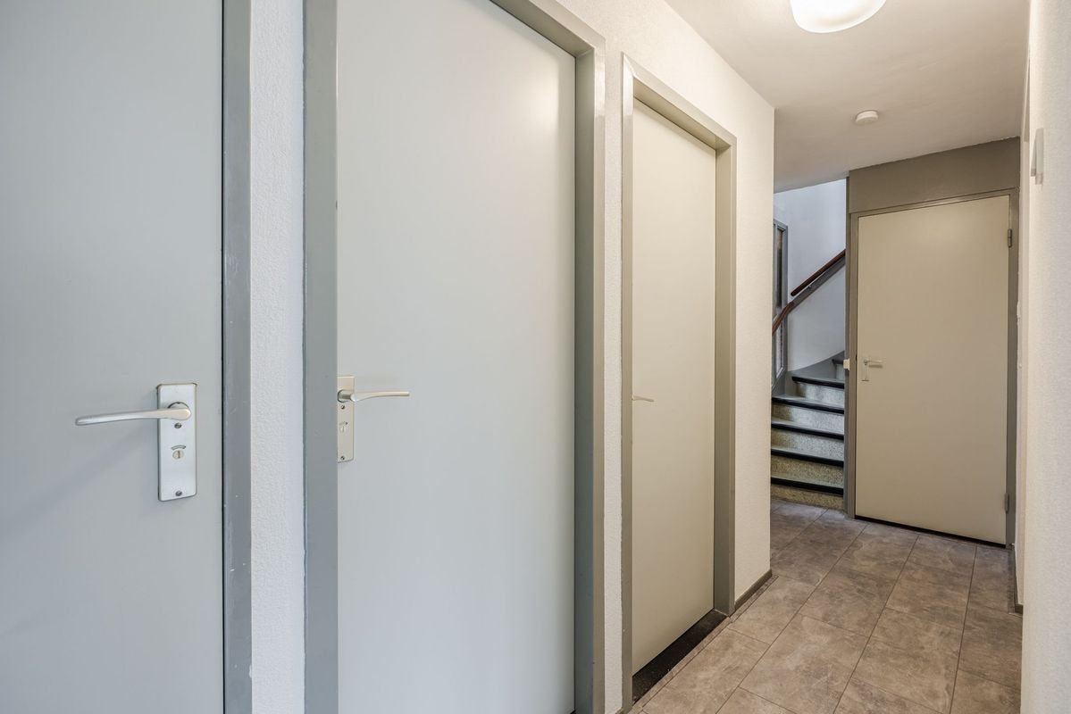 Pater van den Elsenplein 2 Photo Blur 38