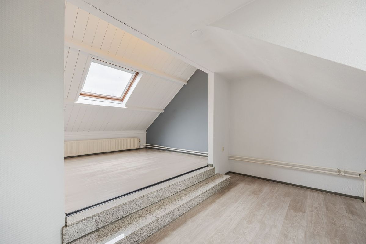 Pater van den Elsenplein 2 Photo Blur 46