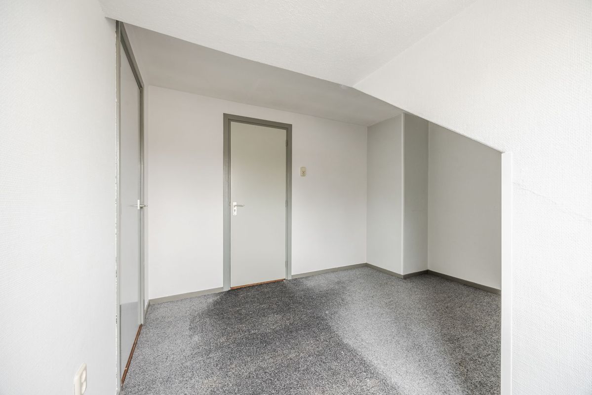 Pater van den Elsenplein 2 Photo Blur 49