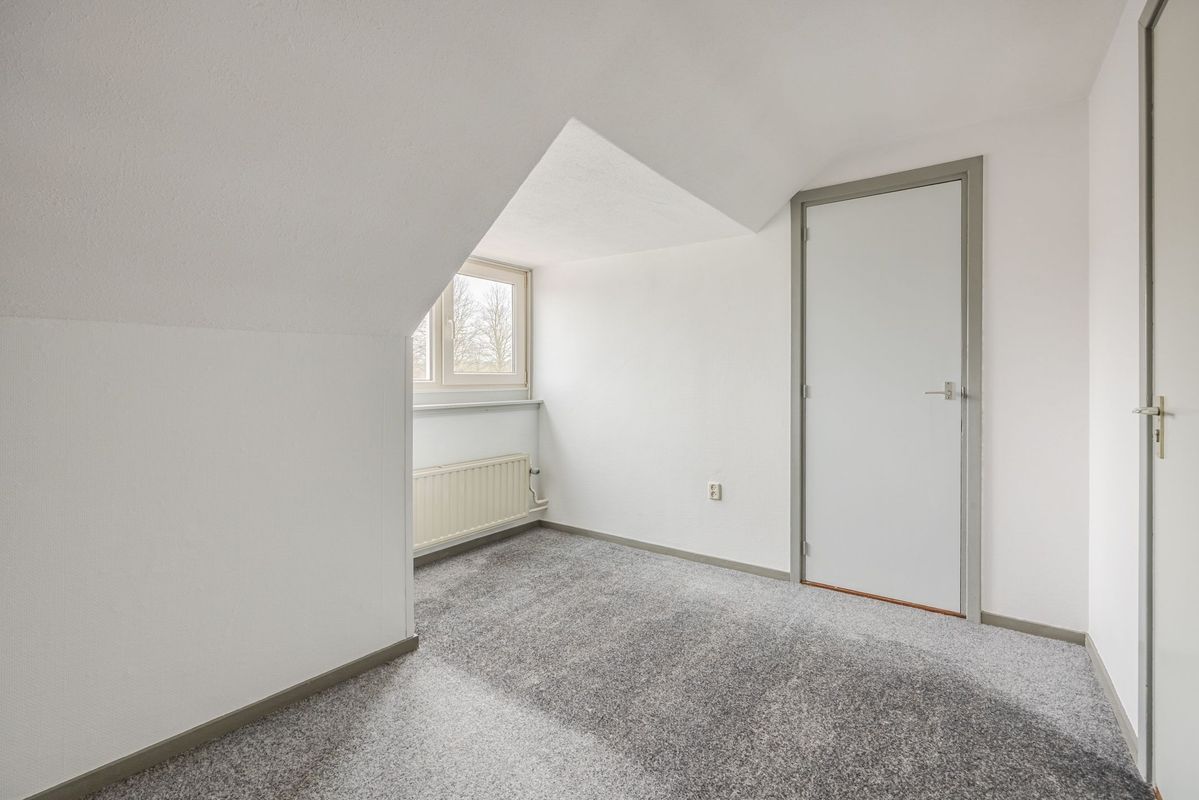 Pater van den Elsenplein 2 Photo Blur 48