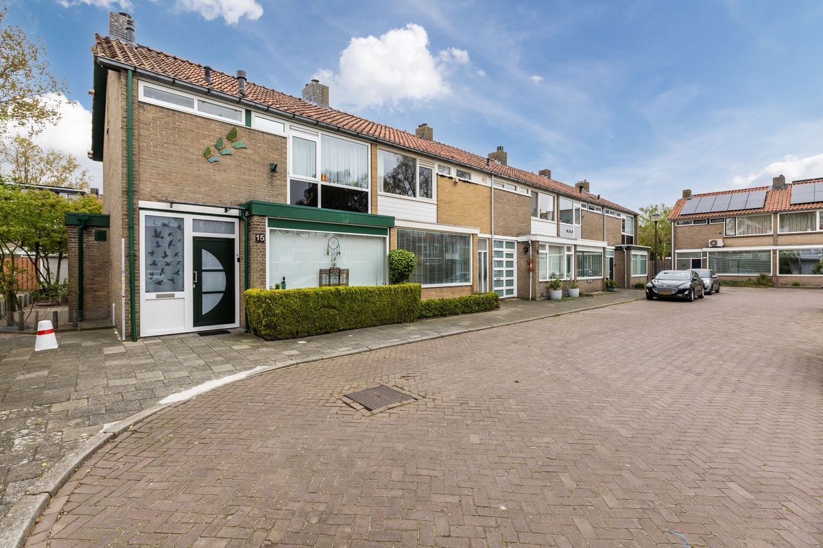 Bijvang 14 Photo Blur 39