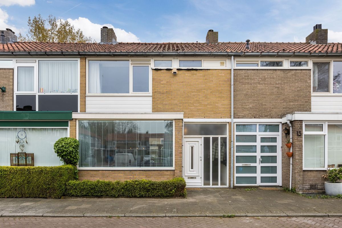 Bijvang 14 Photo Blur 38