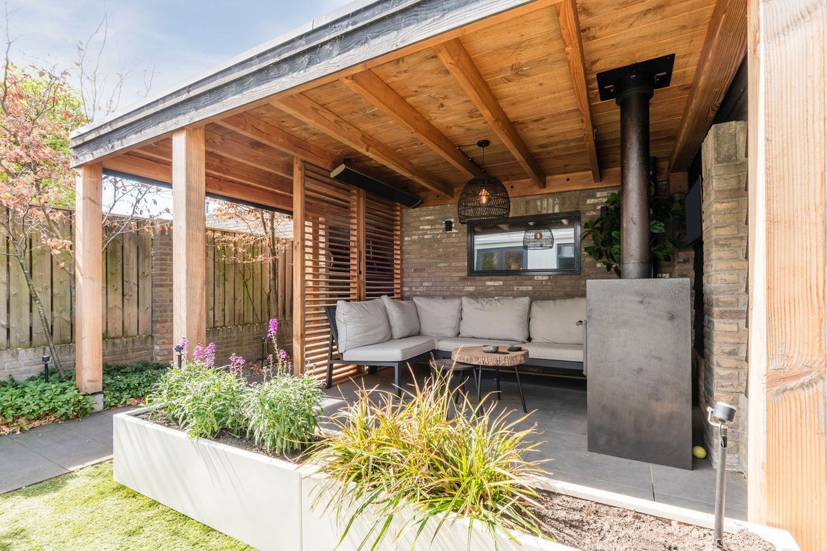 Judith Leysterplein 51 Photo Blur 31