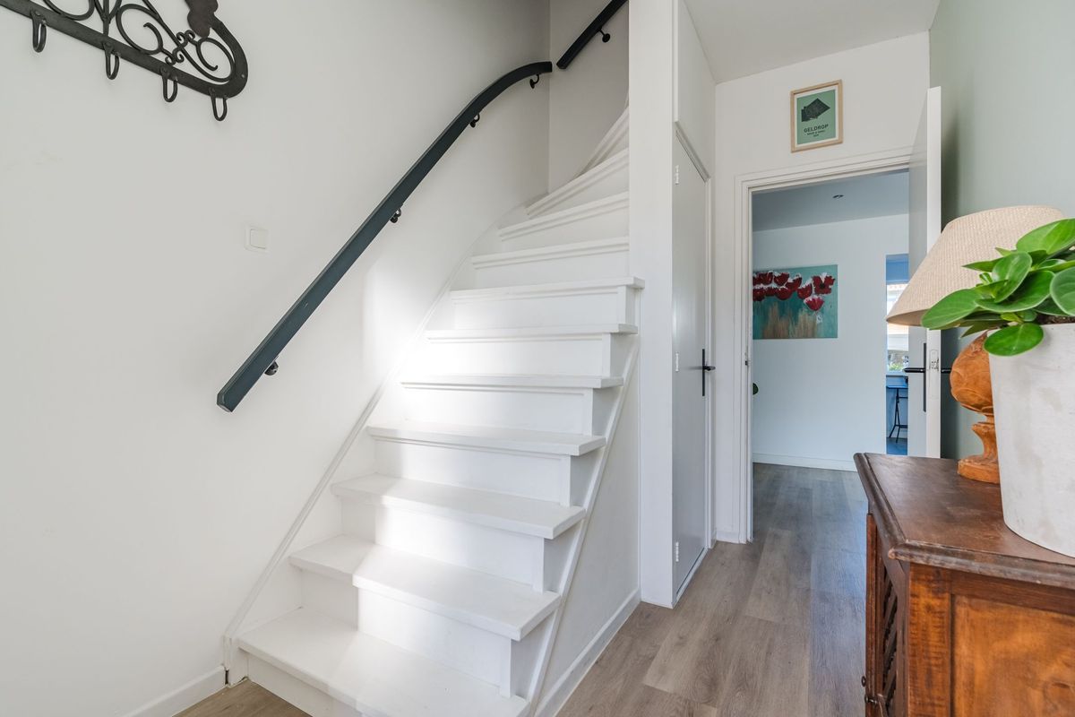 Wijnsel 15 Photo Blur 5