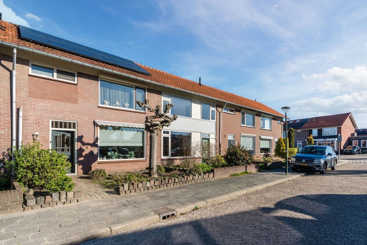 Wijnsel 15 Photo Blur 4