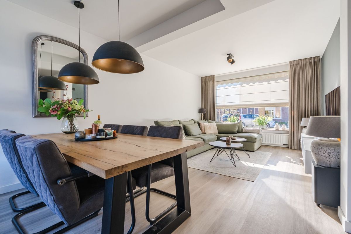 Wijnsel 15 Photo Blur 12