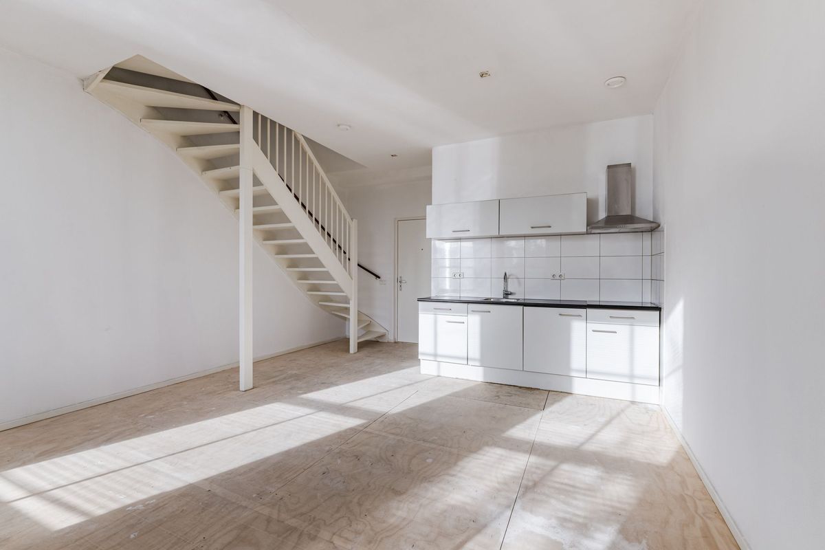 Wilhelminastraat 8 - s Photo Blur 8