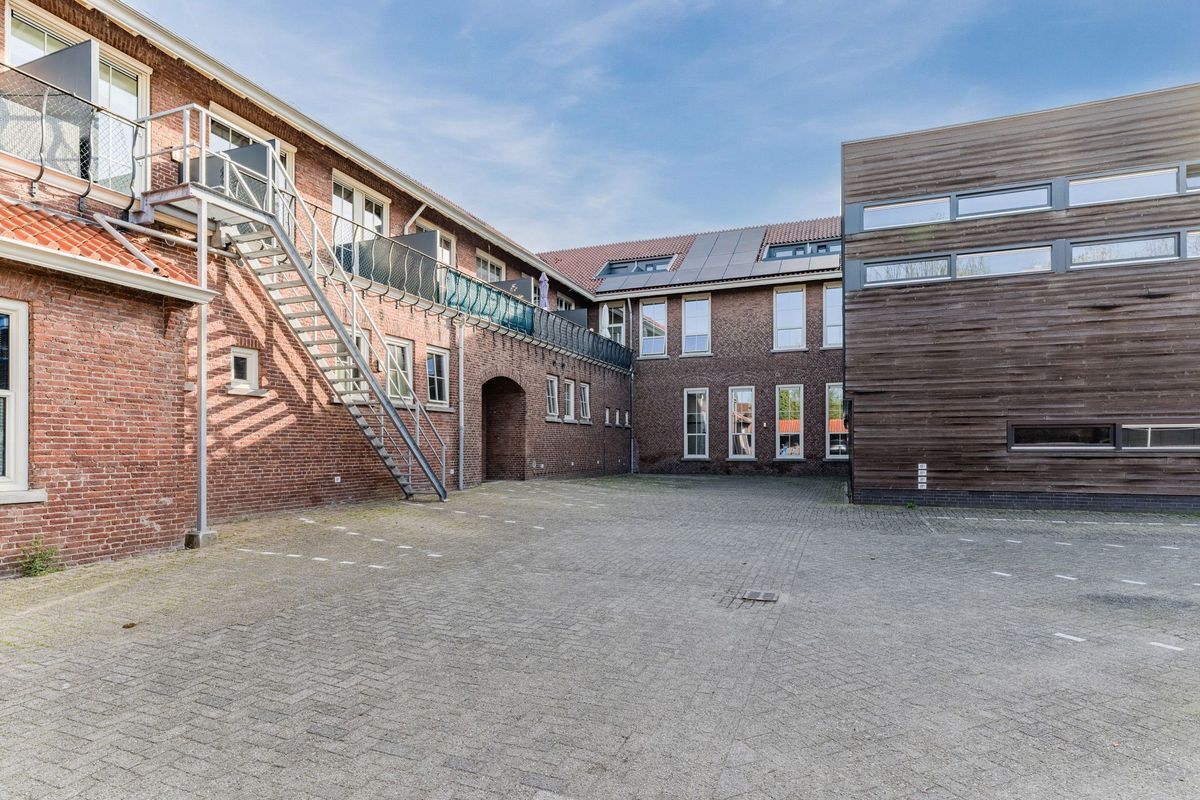 Wilhelminastraat 8 - s Photo Blur 22