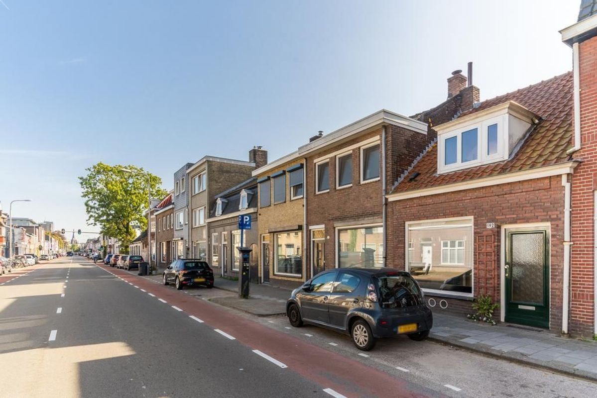 Bredaseweg 192 Photo Blur 34